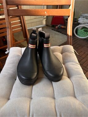Hunter Black  Chelsea Rain Boots